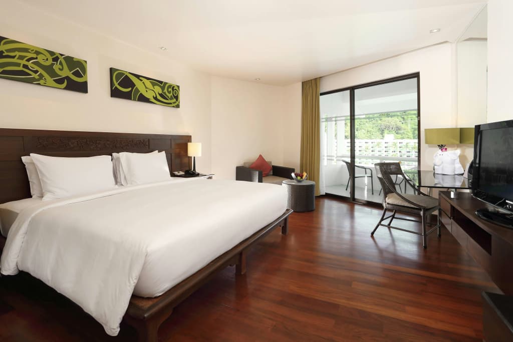 Le Meridien Phuket Beach Resort - photo 6