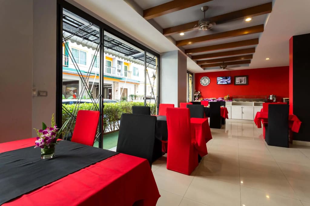 PJ Patong Resortel - photo 29