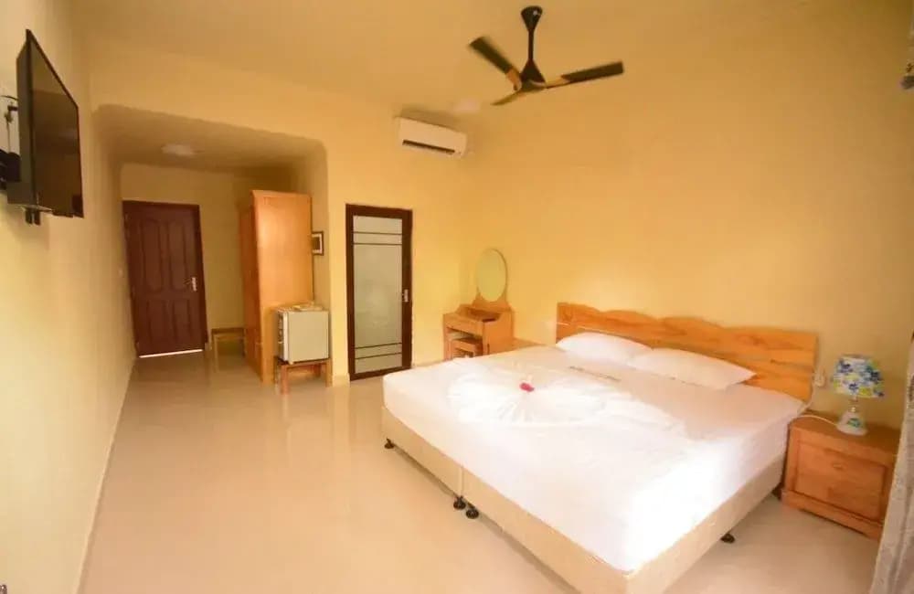Sunrise Inn - photo 5