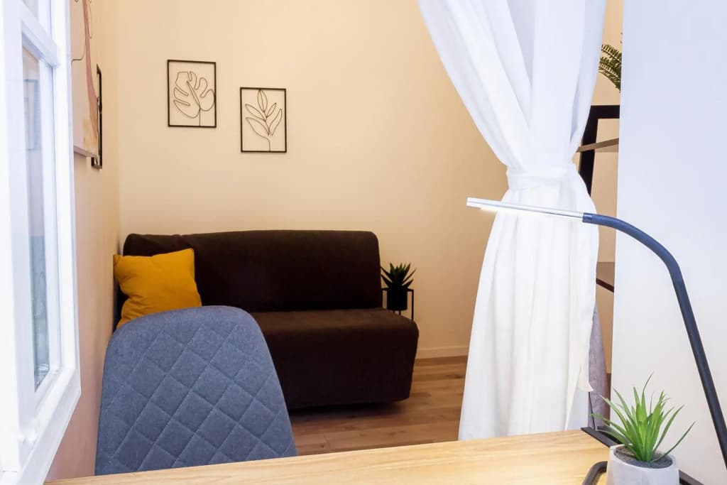 K21 "The Good Shepherd" Apartment - photo 4