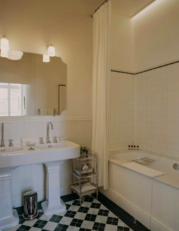 Hôtel Château Voltaire - photo 34
