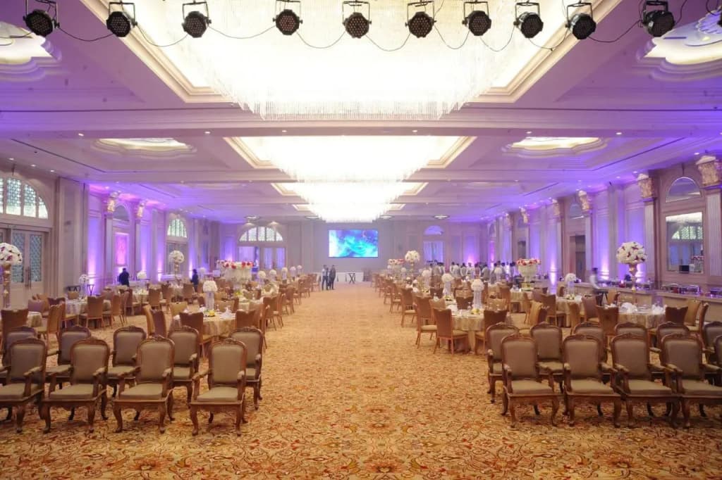 Seven Seas Hotel - photo 31