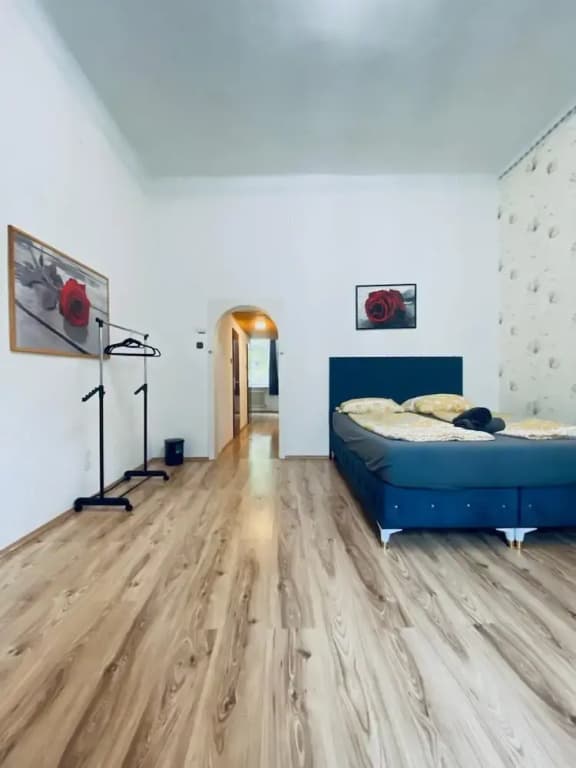 Affordable 3BR Apartment Top Location - photo 4