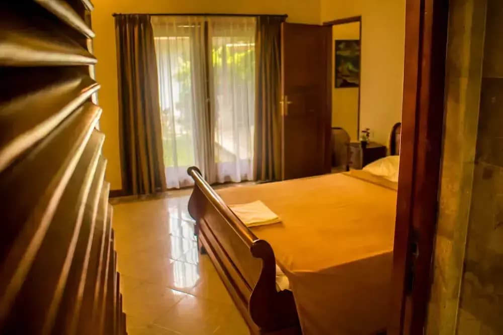 Sunrise Hotel - photo 6
