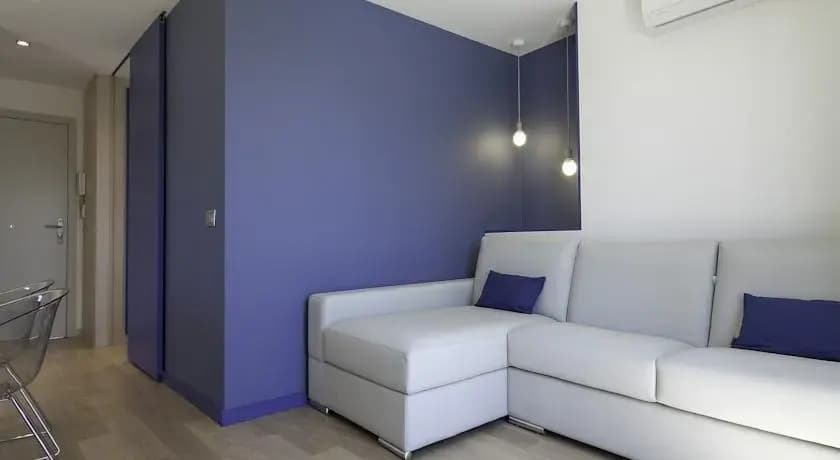 Friendly Rentals Bisbe - photo 8