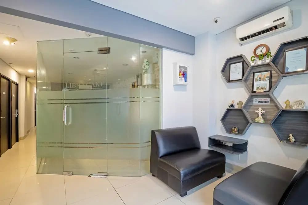 City Biz Residence - photo 14