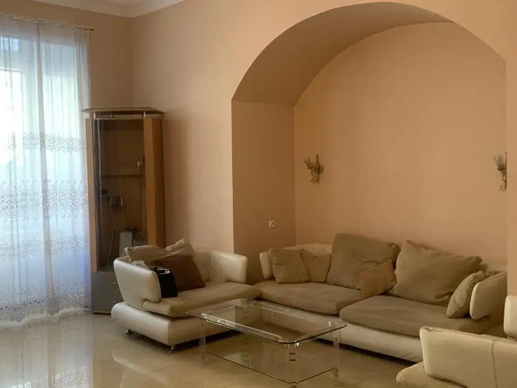 House - photo 8