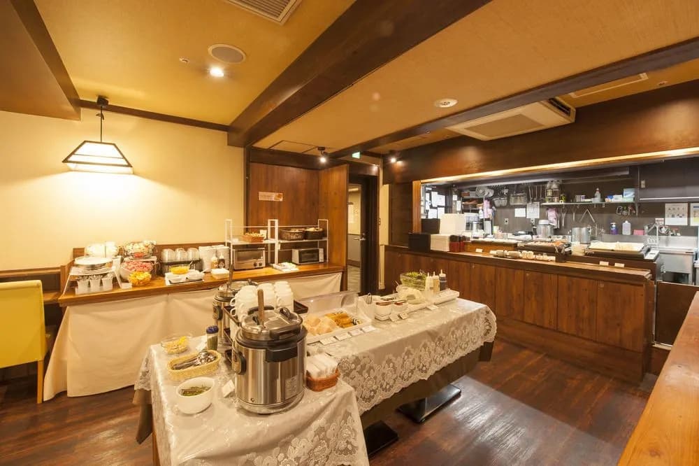 Shinsaibashi ARTY Inn - photo 11