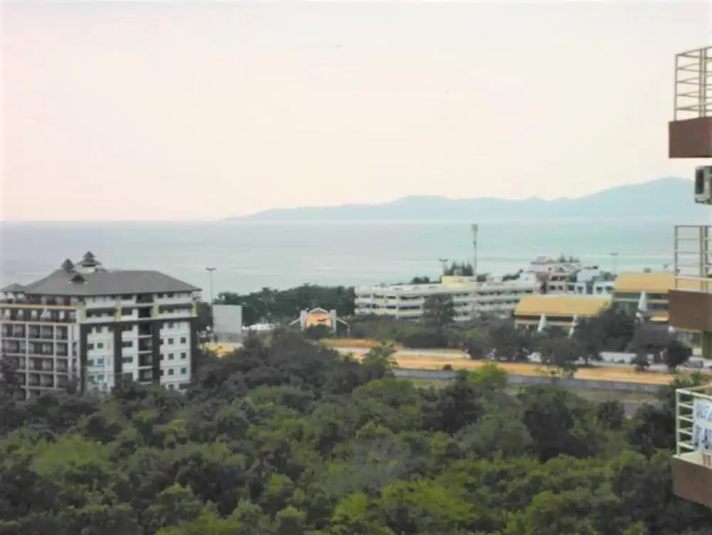 Jomtien Beach Sea View Studio - photo 13
