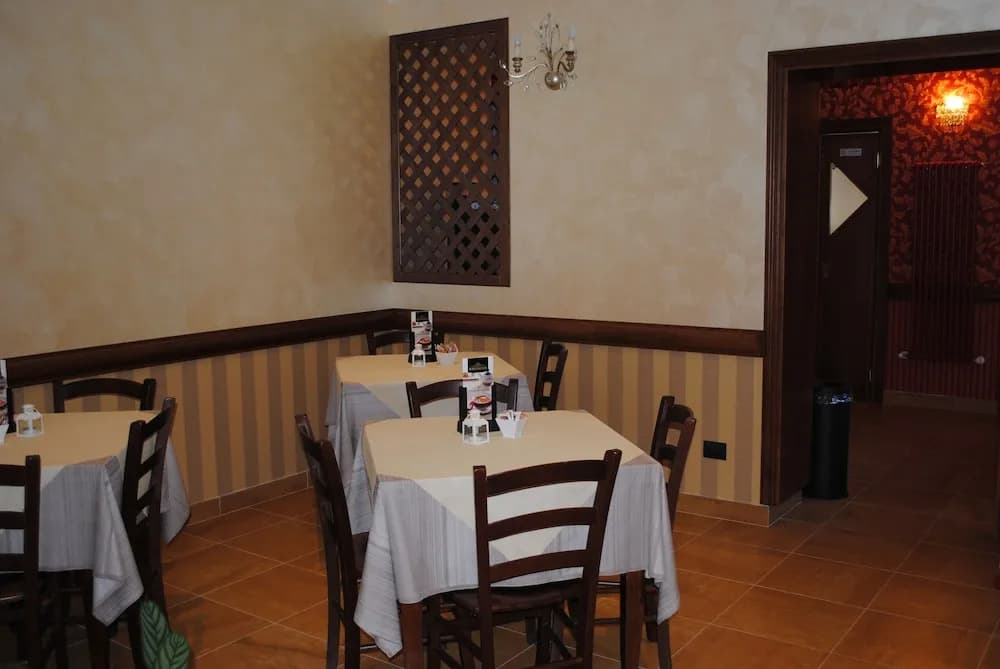 Hotel Maximo - photo 17
