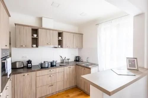 Nobles Apartments - photo 25