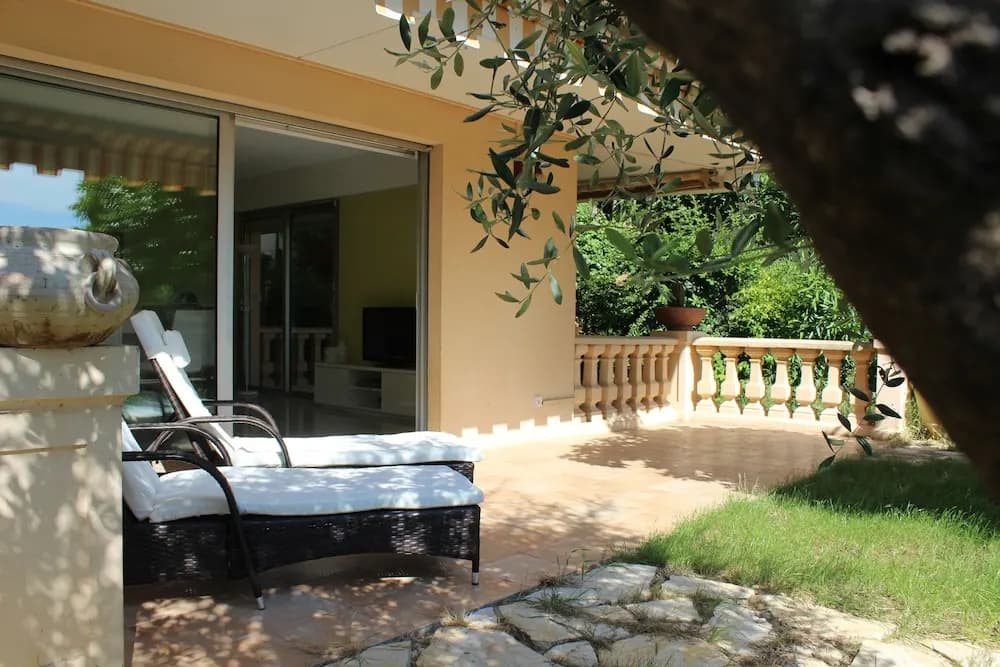 Nice Booking-Bella Vista-Piscine Jardin - photo 8