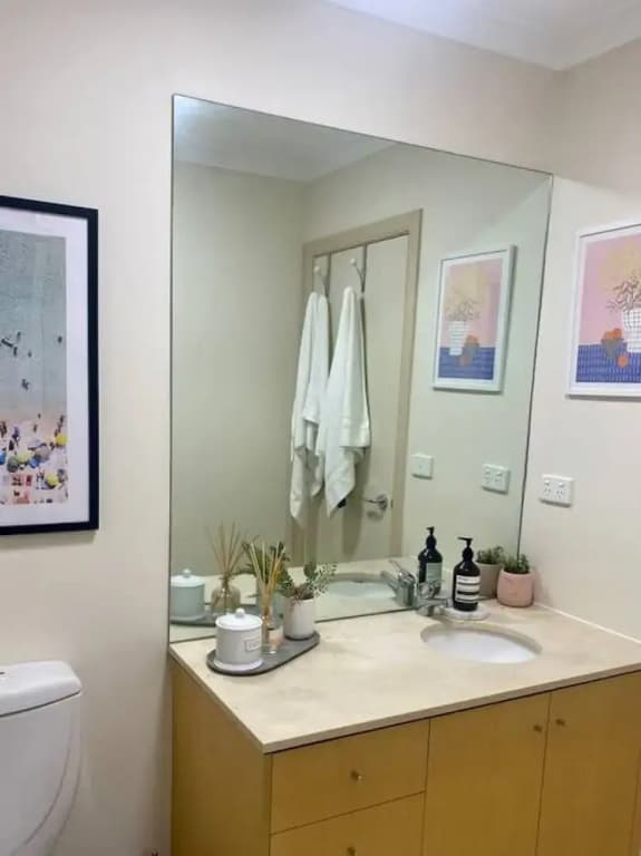 Morgan Place Central Melbourne CBD Apartment on Flinders Lane Late Check-out Complimentary Welcome Hamper - photo 10