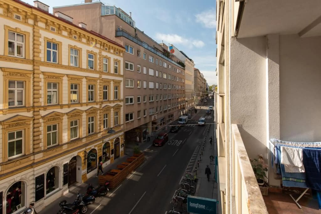 Apartment - Burggasse - photo 1