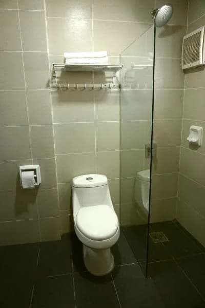 Yew Hotel - photo 7