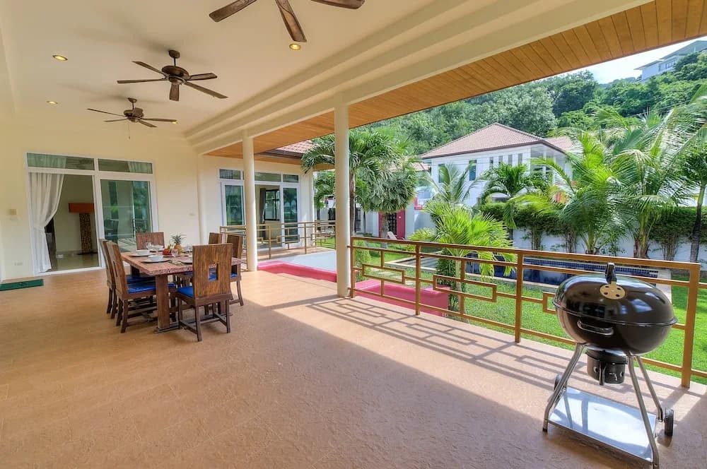 Seaview Tropical 3BR Pool Villa - photo 18