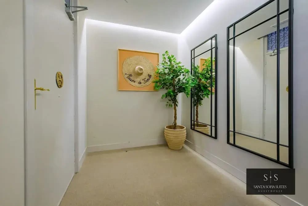 Santa Sofia Suites - photo 40