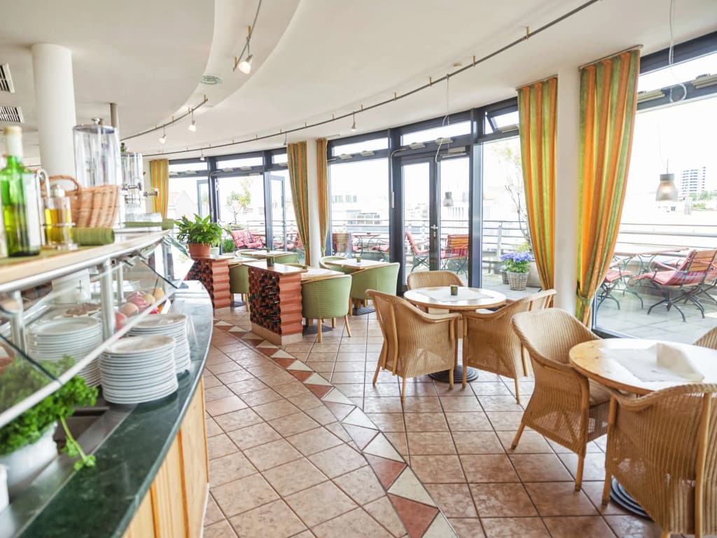 Radisson Hotel Berlin Charlottenburg - photo 25