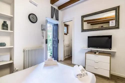 Secret Navigli Suite - photo 2