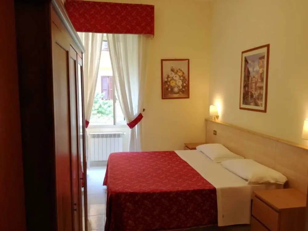 Blue Whale Bed And Breakfast - photo 8