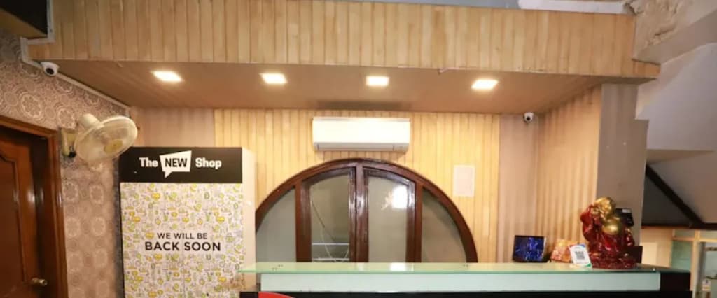 Hotel Shiv Shankara - photo 10