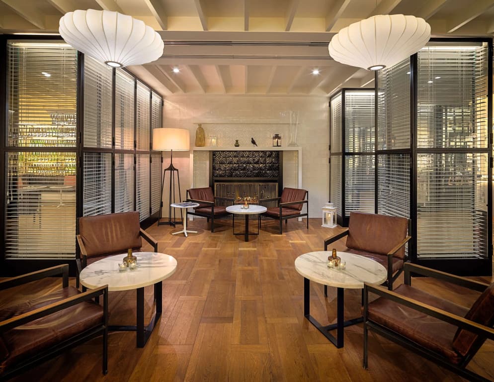 H10 Universitat Hotel - photo 11