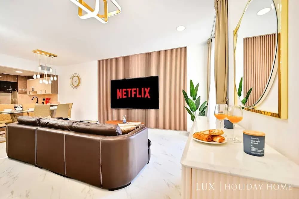 LUX  The Murjan Sea View Suite - photo 2