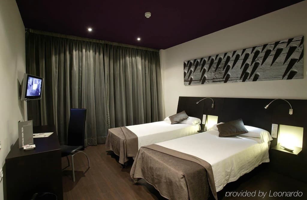voco Madrid - Las Tablas by IHG - photo 5