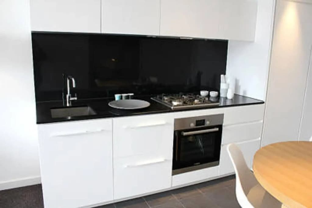 Guilfoyle Apartments - photo 21