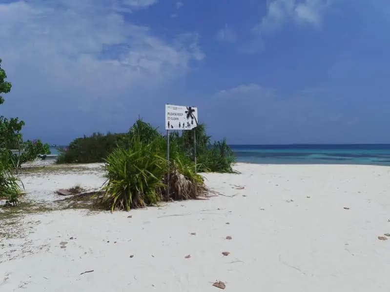 Naifaru Nafaa Inn - photo 3