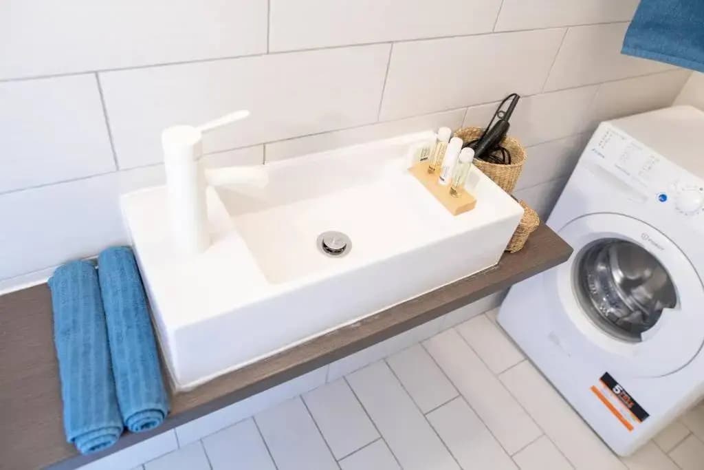 N28 Studio Next To Andrassy Boulevard. - photo 7