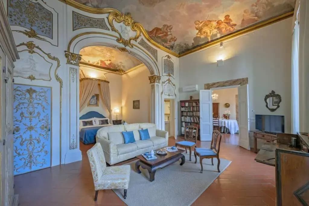 Palazzo Aldobrandini - Prestigious Historic Residence - photo 3