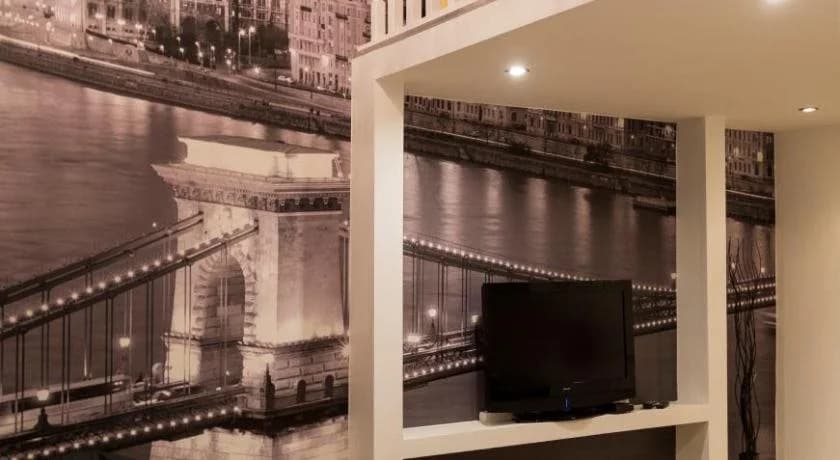 City Center Design Apartments - photo 8