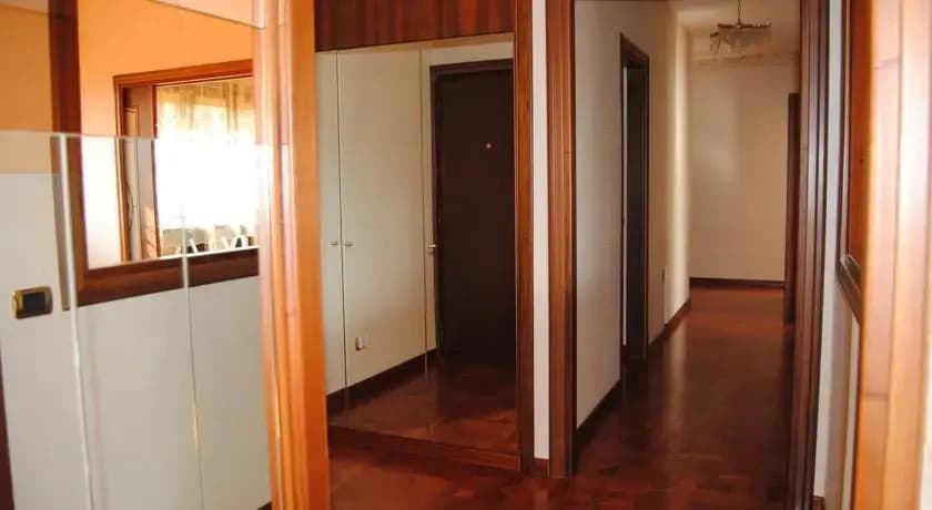 Vladi Luxury Aparthotel - photo 7