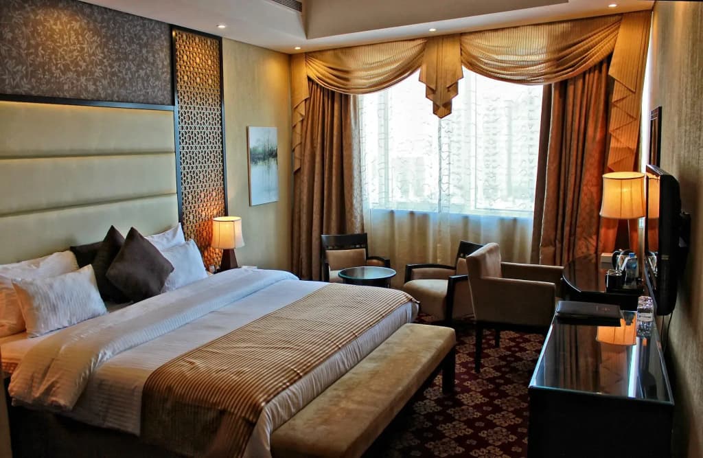 Paragon Hotel - photo 3