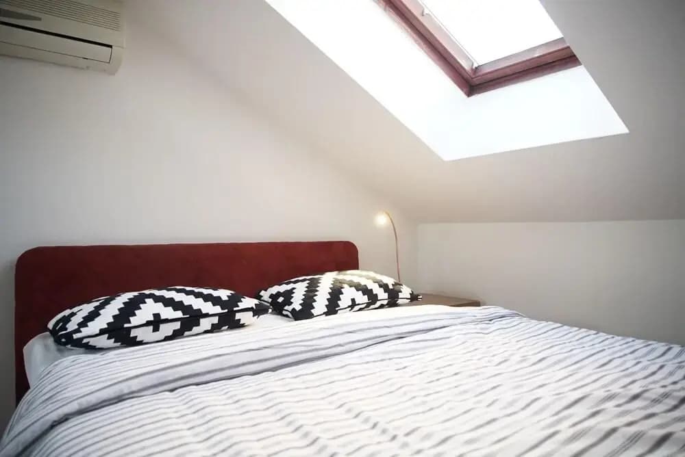 Attic Flat With Amazing Terrace - photo 3