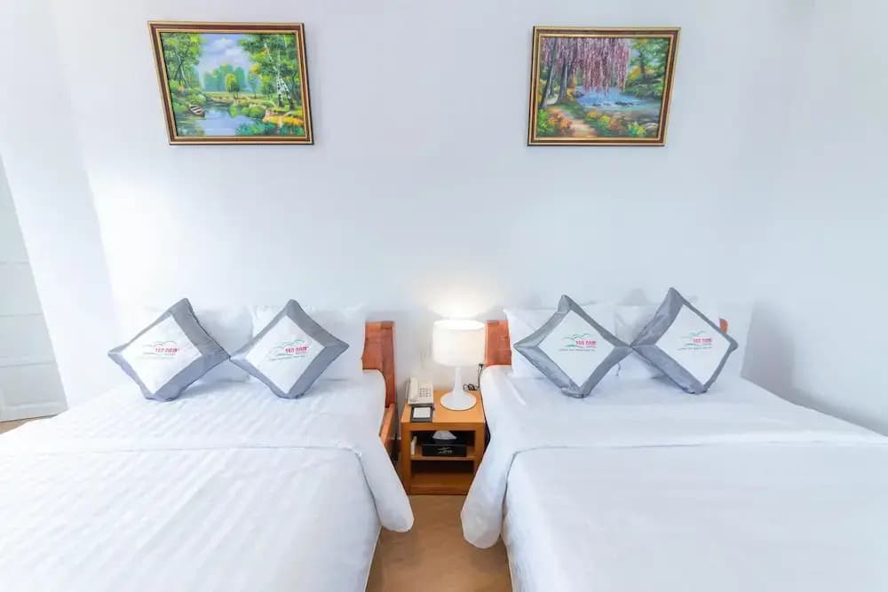 Yen Nam Hotel Nguyen Thai Son - photo 25