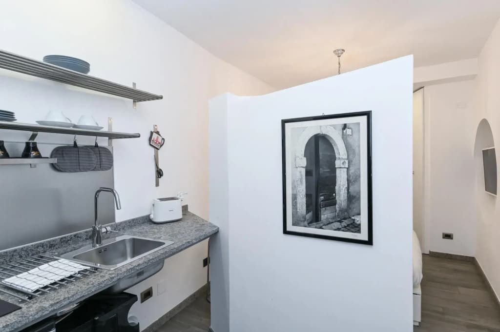The Essential Trastevere Design Studio - photo 17