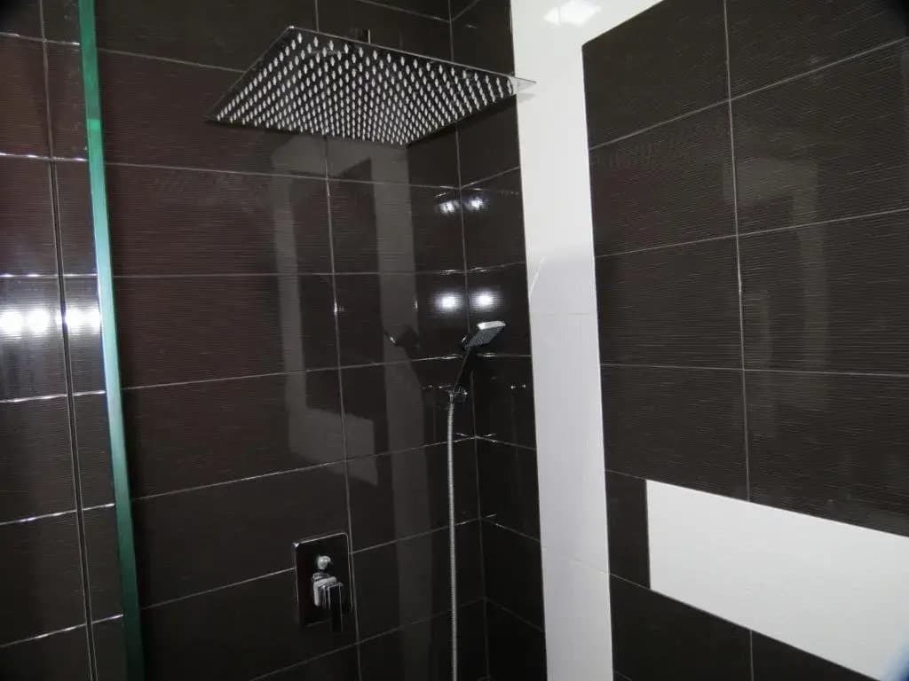 Three Rooms Apartment - photo 7