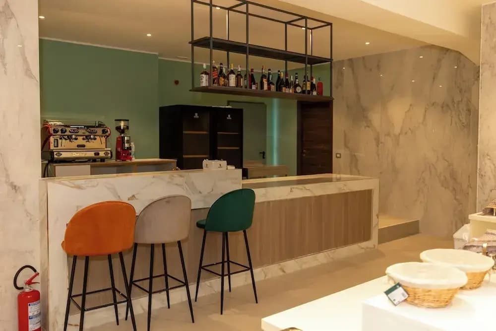 Lh HOTELS - photo 11