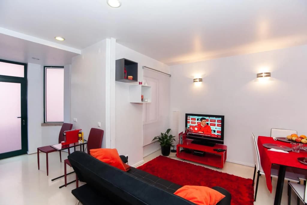 Ana's Design Apartments - photo 5