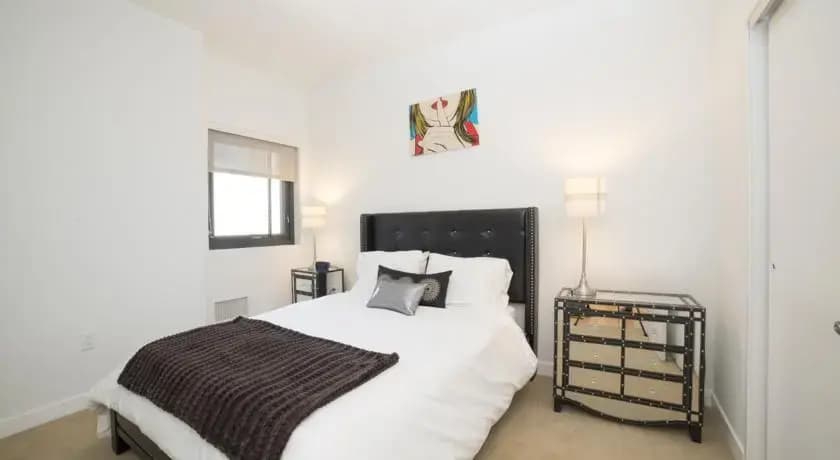 South Beach Suites - photo 10