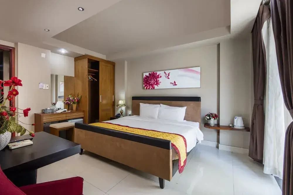 South Saigon Hotel - photo 32