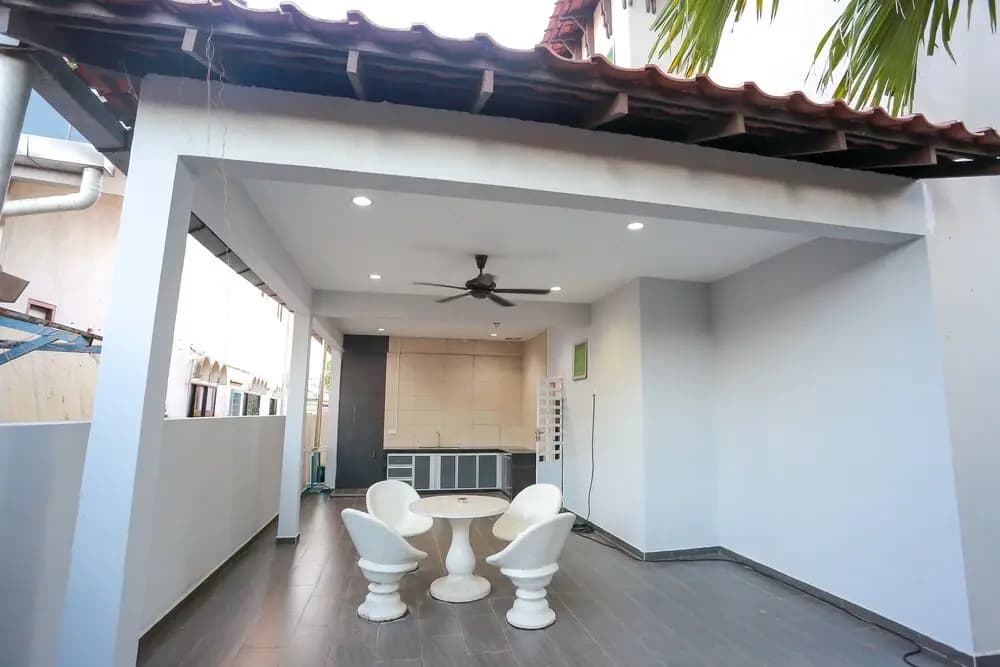 Bersatu Homestay - photo 15