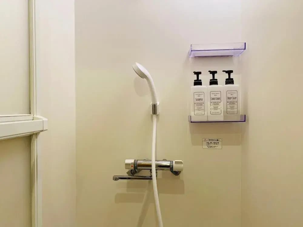 bnb+ Post Town Shinbashi - Hostel - photo 7