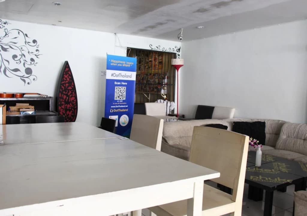 OYO 1054 Phuket Backpacker Hostel - photo 18