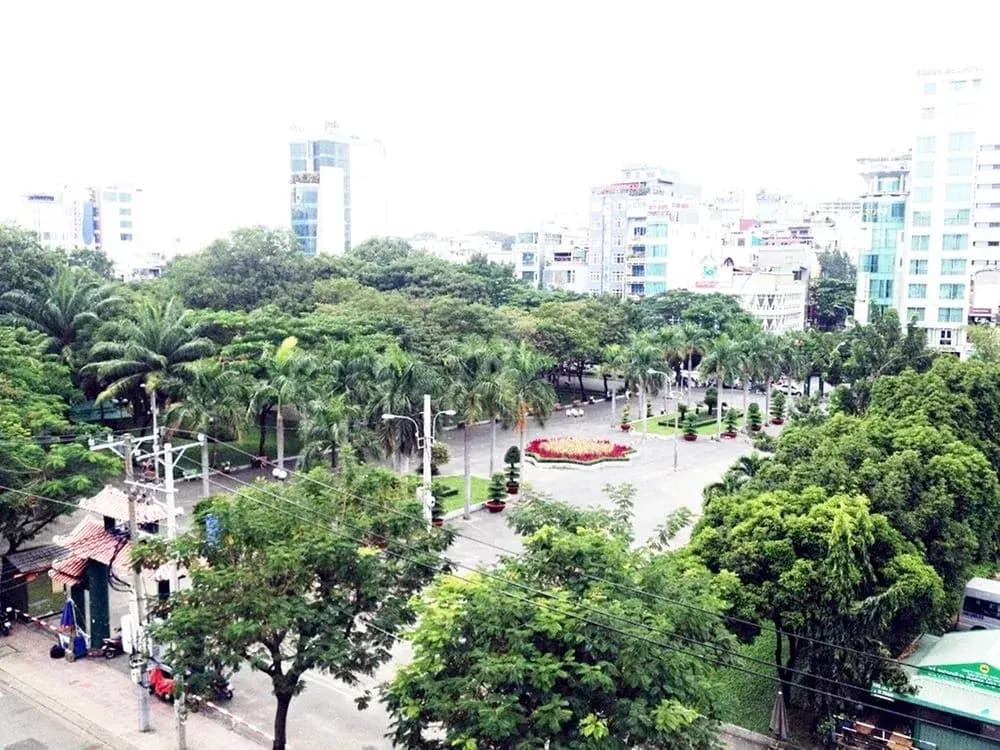 Liberty Hotel Saigon Green View - photo 21