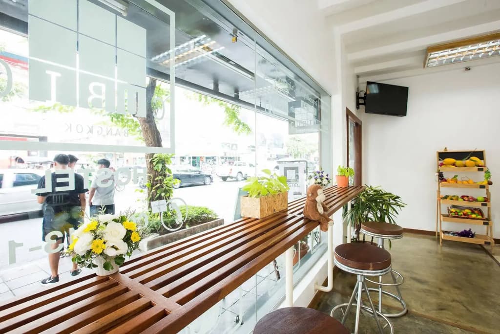 Cubic Bangkok Hostel - photo 21