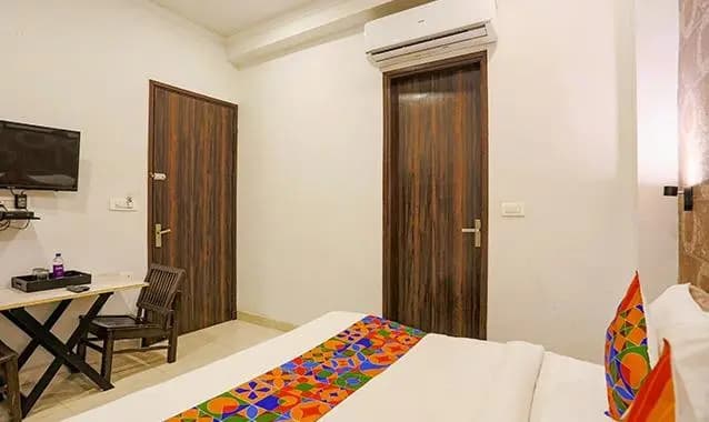 FabHotel Novel Suites - photo 23