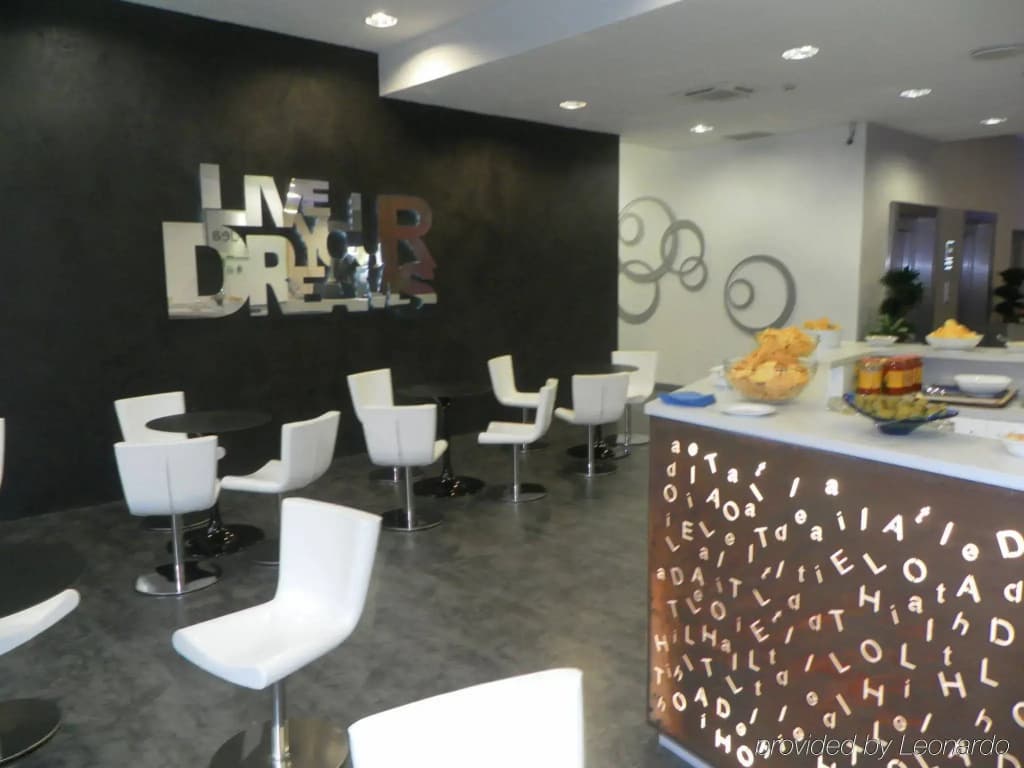 iH Hotels Milano Lorenteggio - photo 21